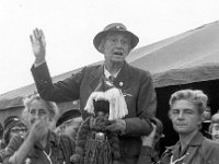 004e  Olave Baden-Powell var också på besök.